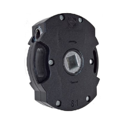 Treuil ACE 1:5 FC 6P7-CARRE 10 2001682AVEC Fin de courseSIMU-ACCESSOIRES